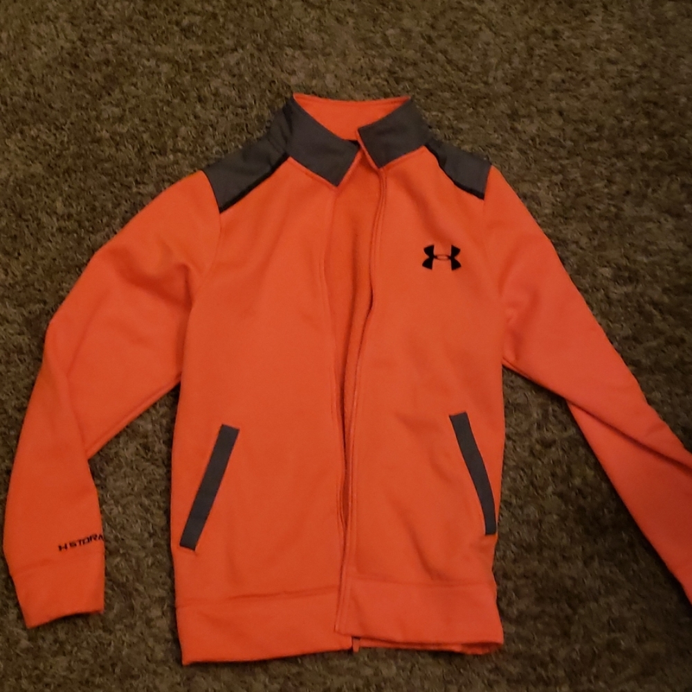 Zip sweater